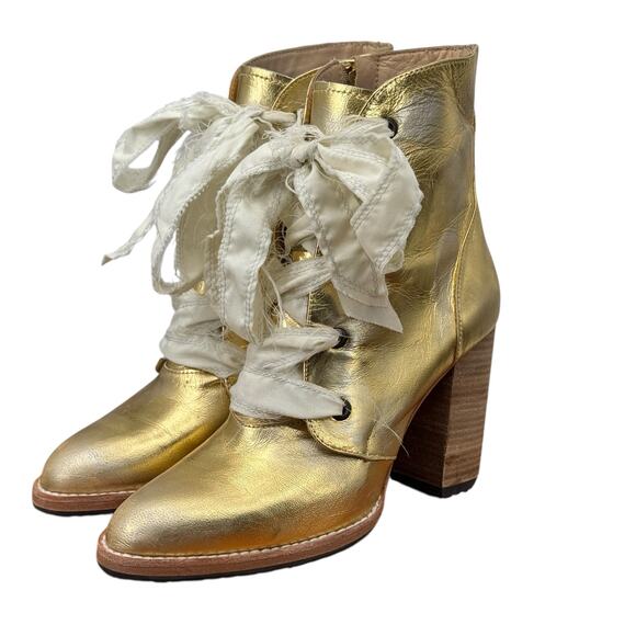 George Esquivel Gold Boho Granny Boot Sz 7 Womens Heel Frilly Ribbon Western NEW - Picture 1 of 12